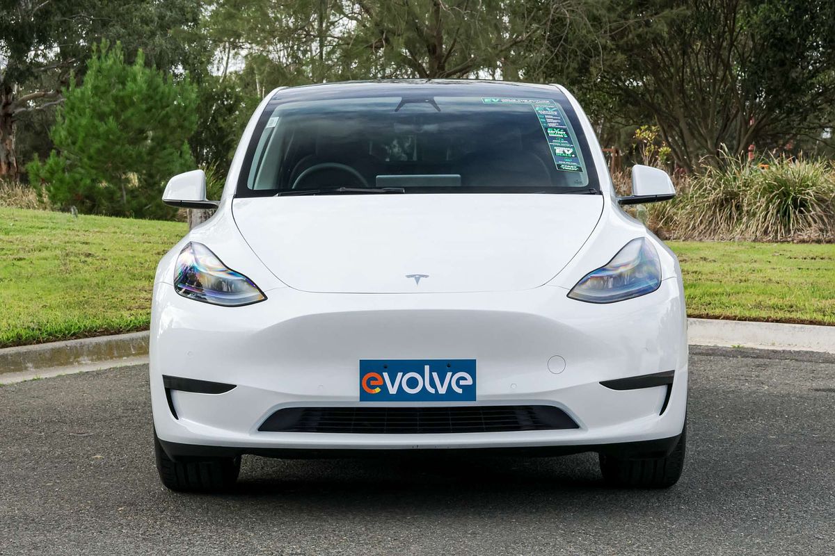2023 Tesla Model Y Rear-Wheel Drive