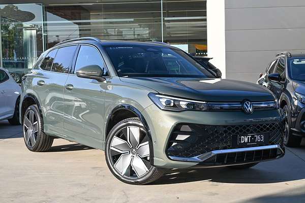 2026 Volkswagen Tiguan 200TSI eHybrid R-Line CT