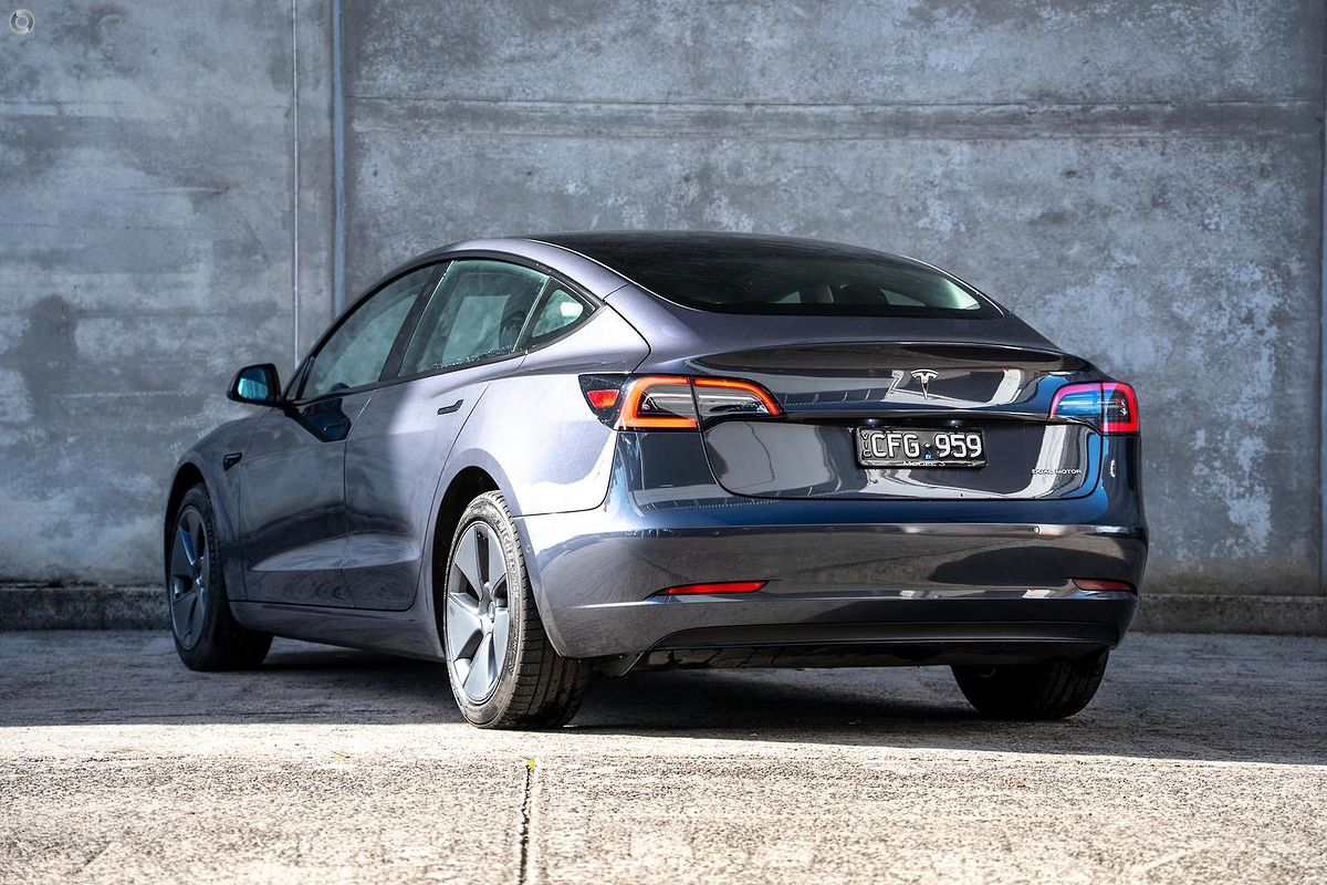 2022 Tesla Model 3 Long Range