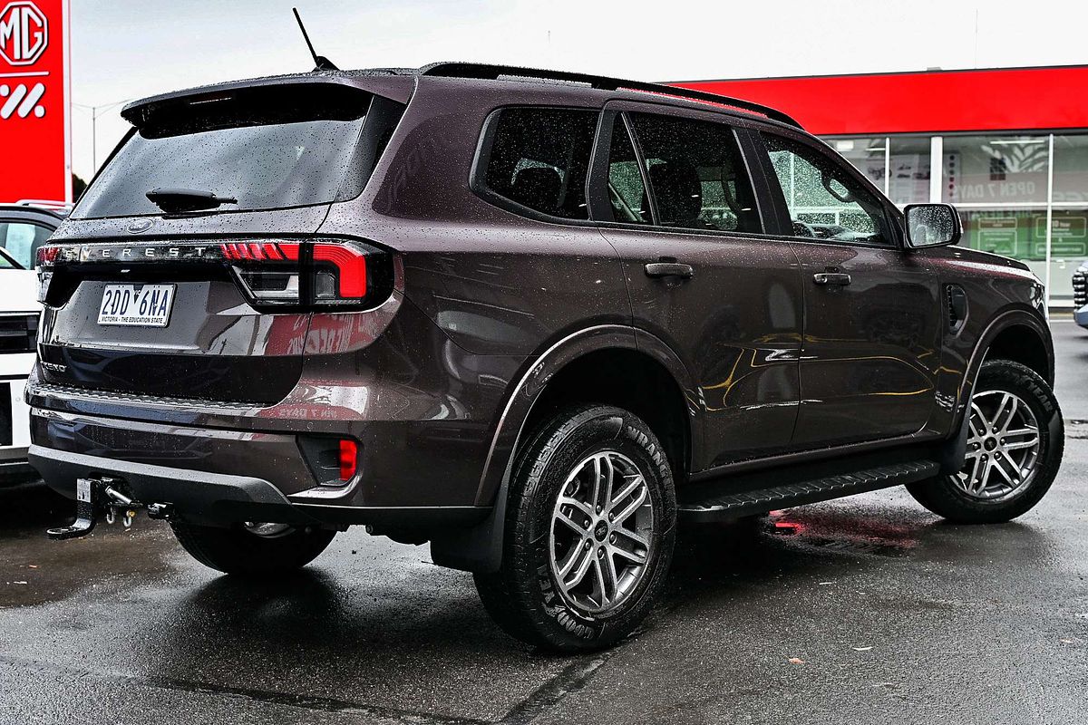 2025 Ford Everest Trend 2.0L