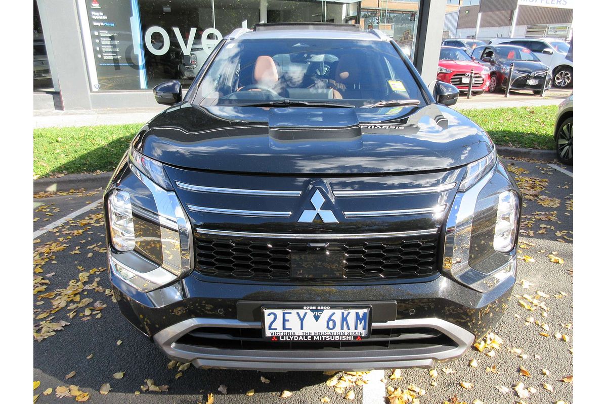 2026 Mitsubishi Outlander Exceed Tourer ZM
