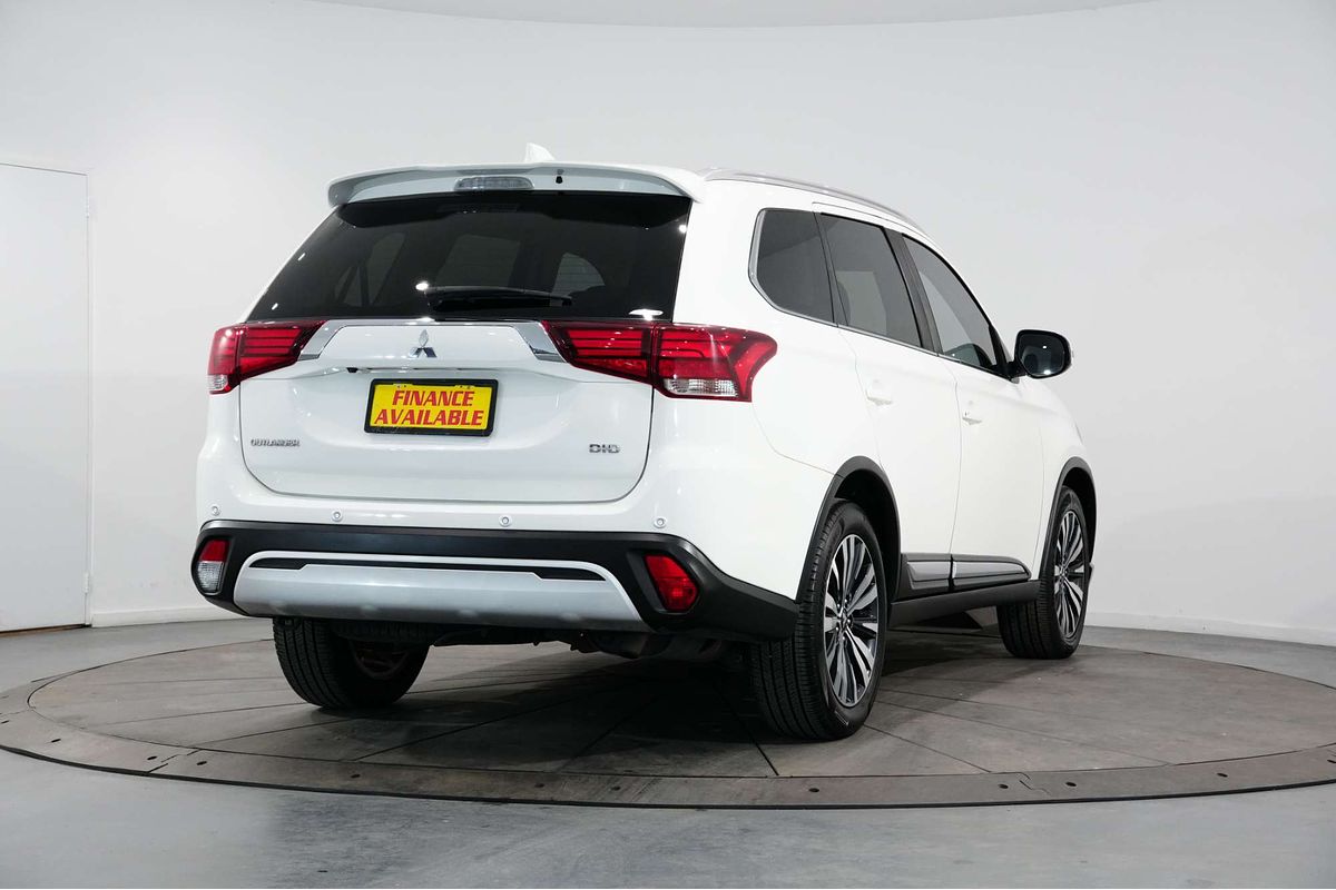 2020 Mitsubishi Outlander LS ZL