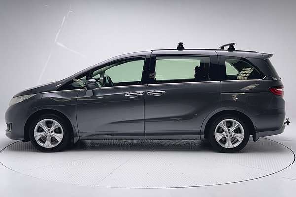 2017 Honda Odyssey VTi 5th Gen thumb-4