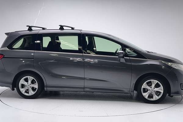 2017 Honda Odyssey VTi 5th Gen thumb-8