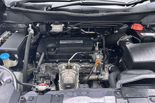 2017 Honda Odyssey VTi 5th Gen thumb-10