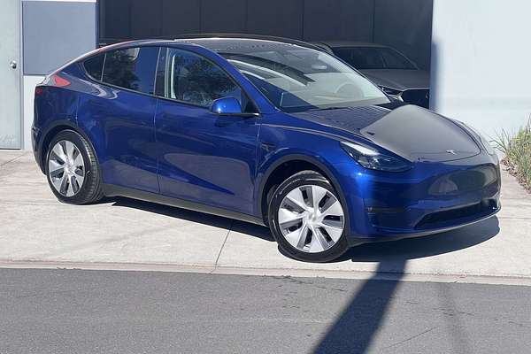 2023 Tesla Model Y Rear-Wheel Drive