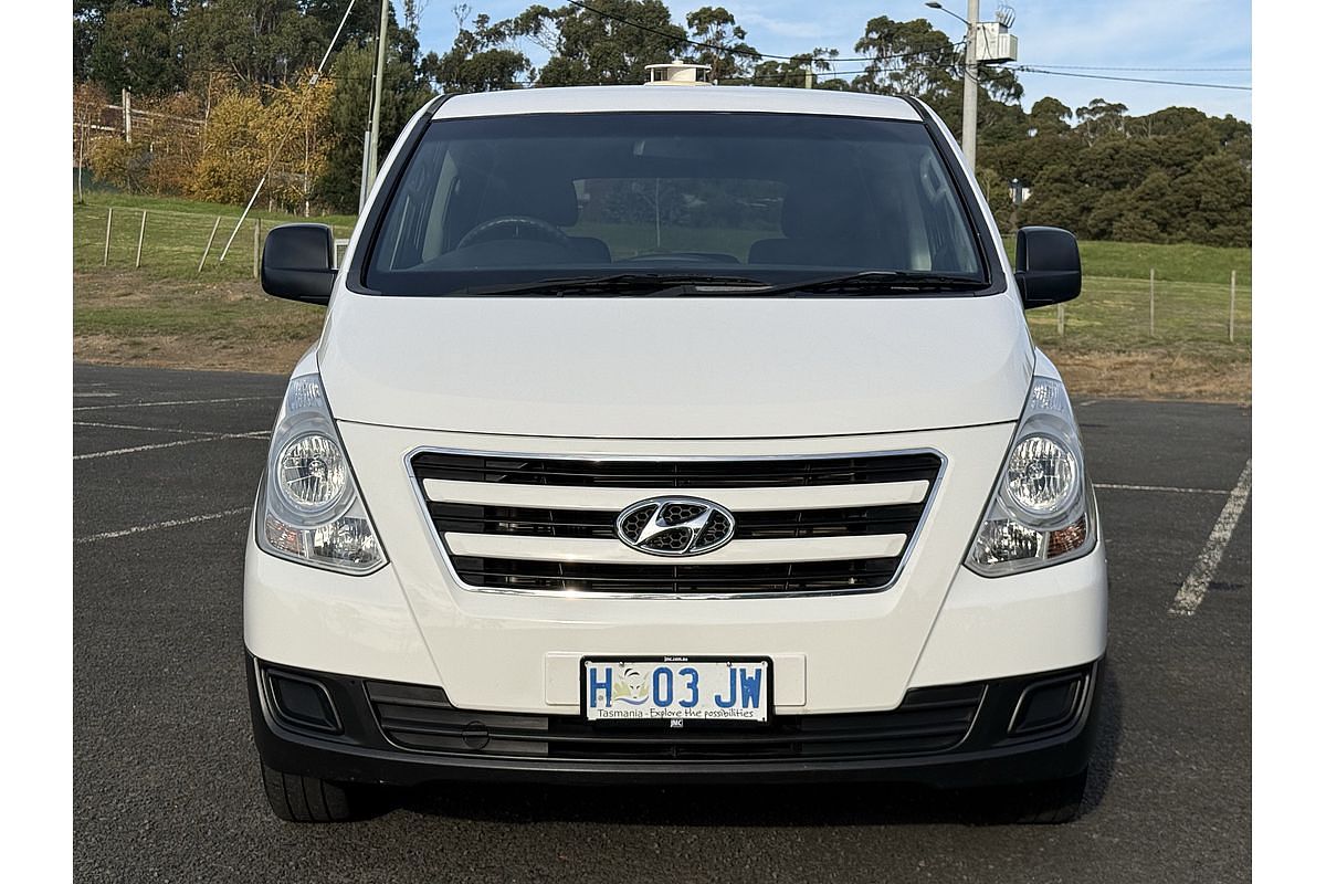 2017 Hyundai iLoad TQ3-V Series II