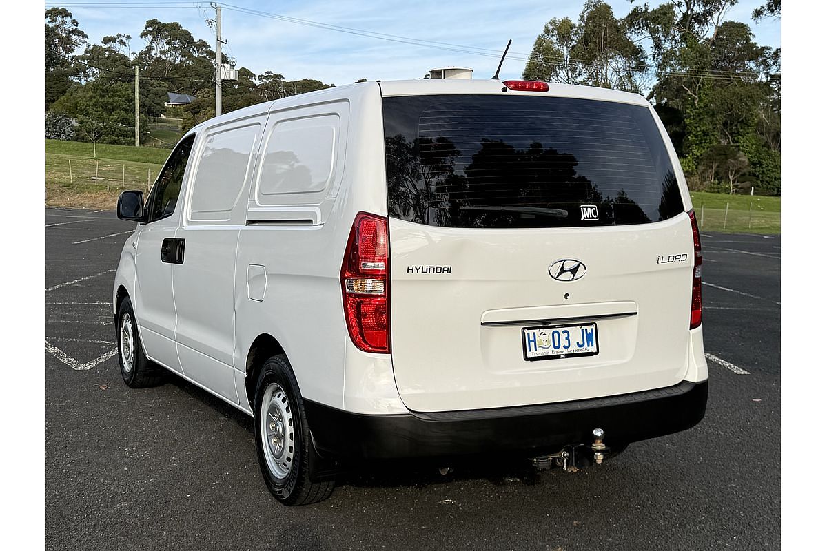2017 Hyundai iLoad TQ3-V Series II