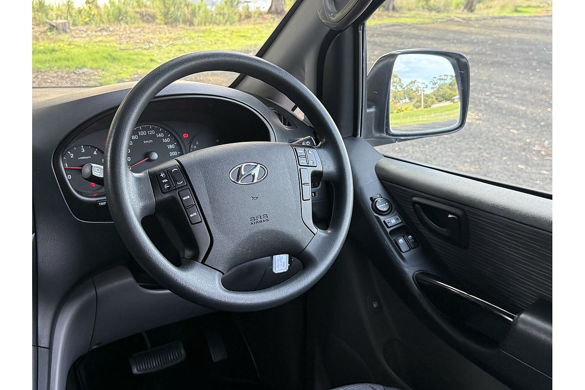 2017 Hyundai iLoad TQ3-V Series II