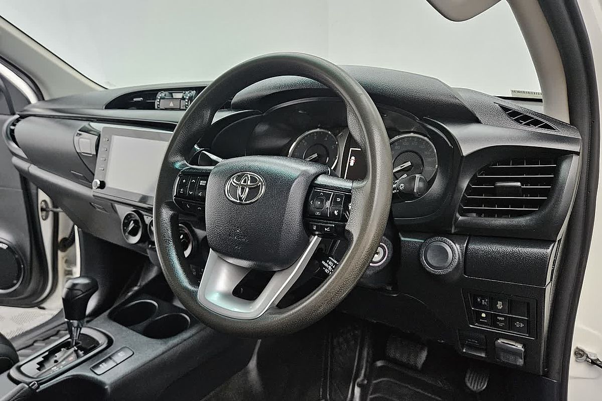 2021 Toyota Hilux SR GUN126R 4X4