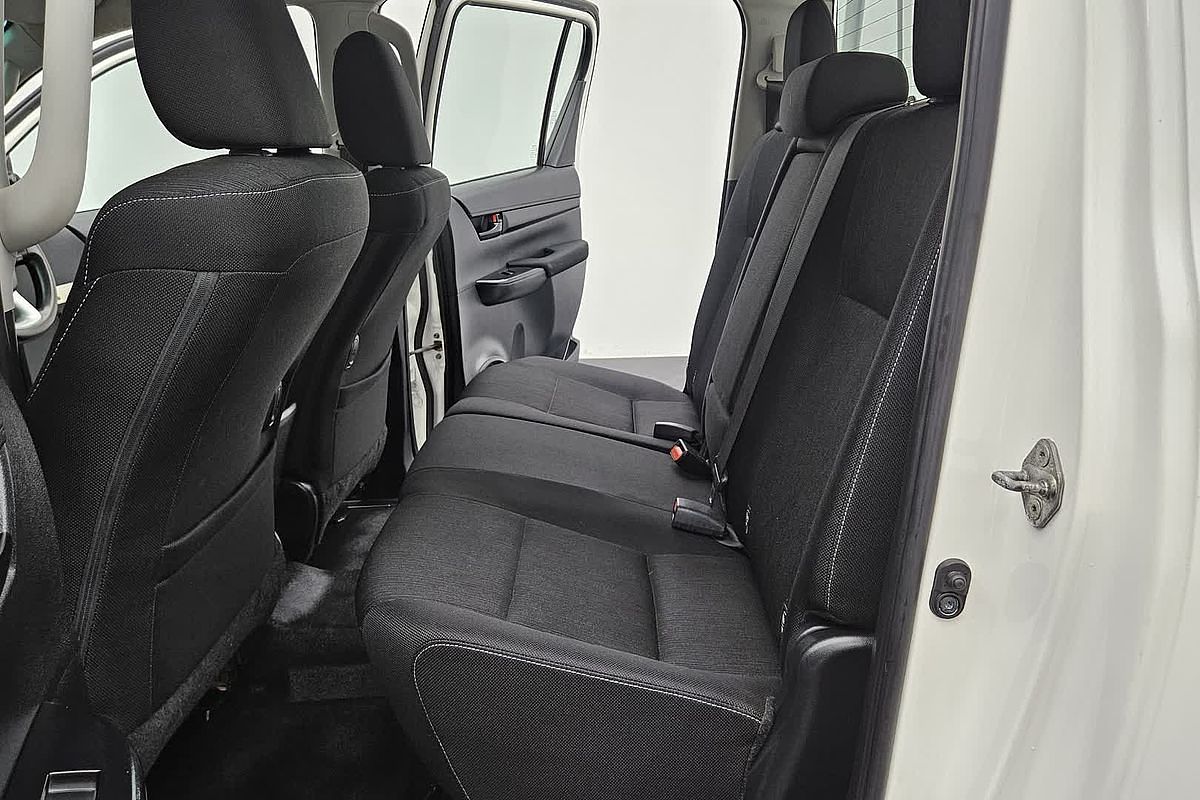 2021 Toyota Hilux SR GUN126R 4X4