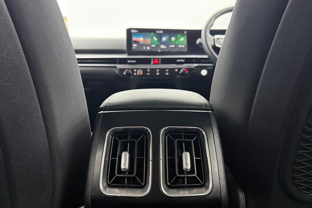 2023 Kia Sorento S MQ4