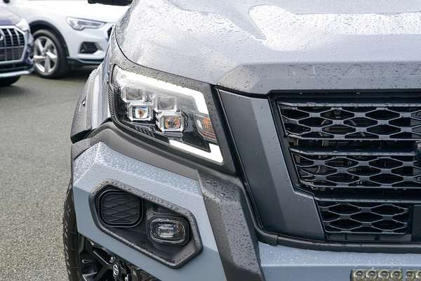 2024 Nissan Navara PRO-4X Warrior D23 4X4 thumb-1