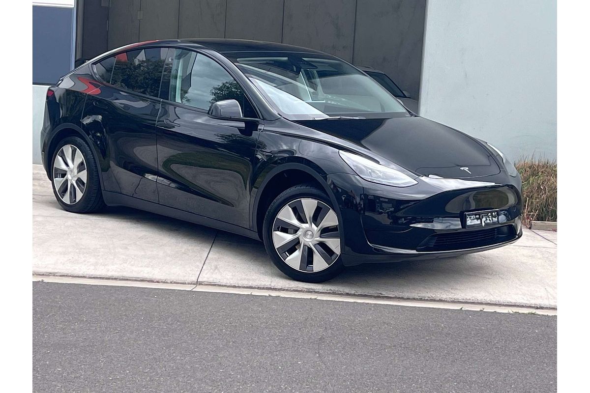 2023 Tesla Model Y Rear-Wheel Drive