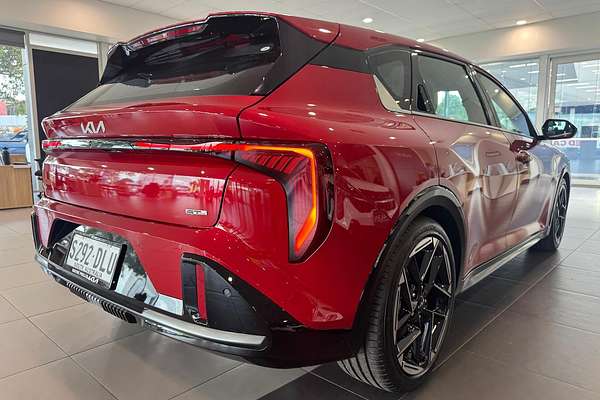 2026 Kia K4 GT-Line CL4m thumb-2