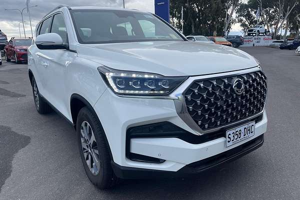 2025 KGM Rexton ELX Y461