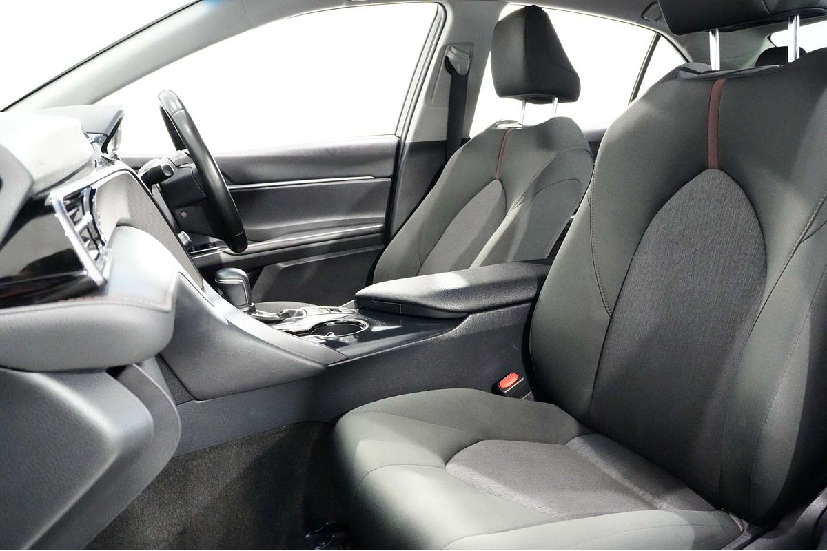 2020 Toyota Camry Ascent Sport AXVH71R