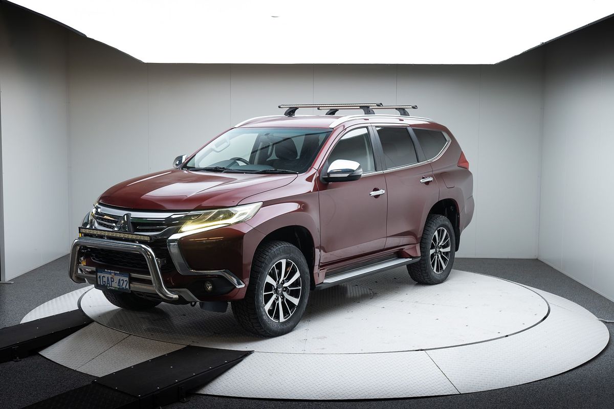 2016 Mitsubishi Pajero Sport GLX QE