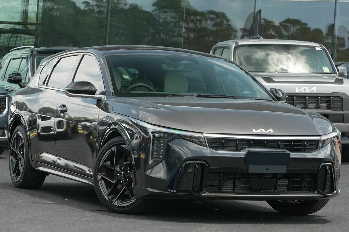 2026 Kia K4 GT-Line CL4m