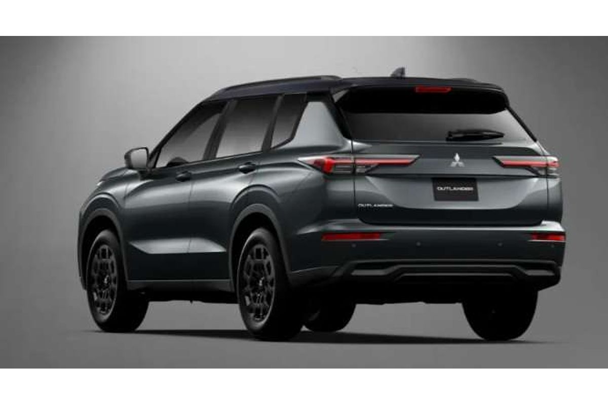 2025 Mitsubishi Outlander LS ZM