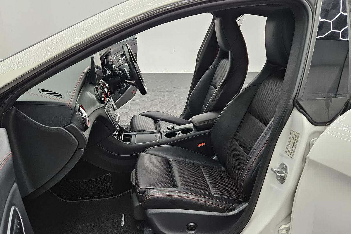 2016 Mercedes-Benz CLA-Class CLA250 Sport C117