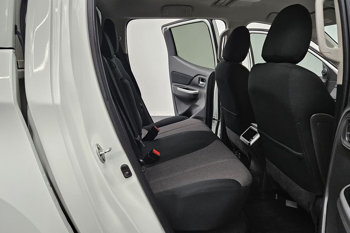 2020 Mitsubishi Triton GLS MR 4X4