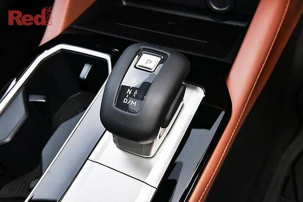 2026 Mitsubishi Outlander Exceed Tourer ZM thumb-10