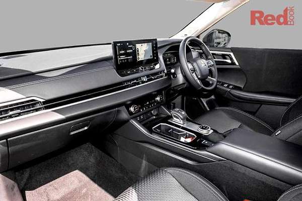 2026 Mitsubishi Outlander LS ZM thumb-7