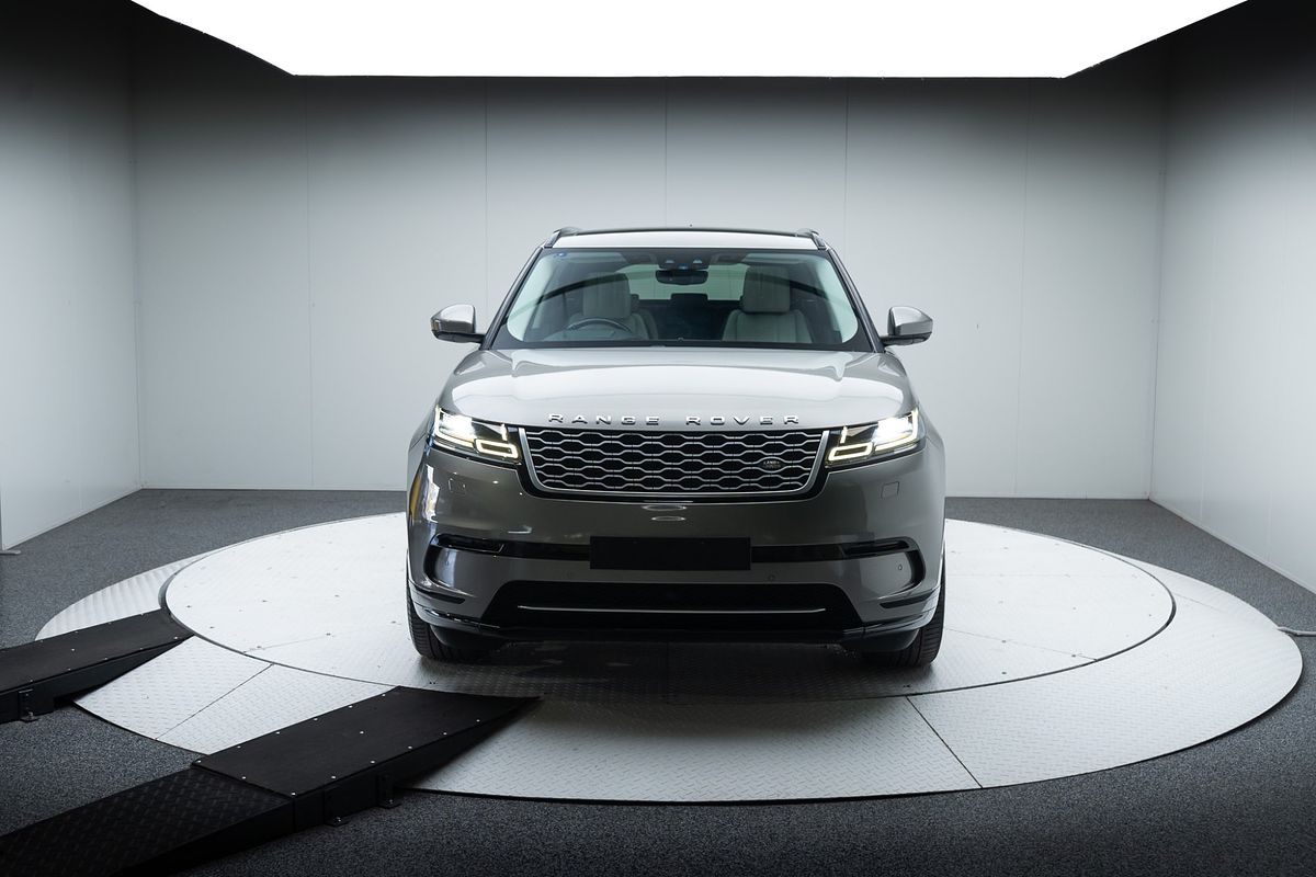 2017 Land Rover Range Rover Velar D240 SE L560