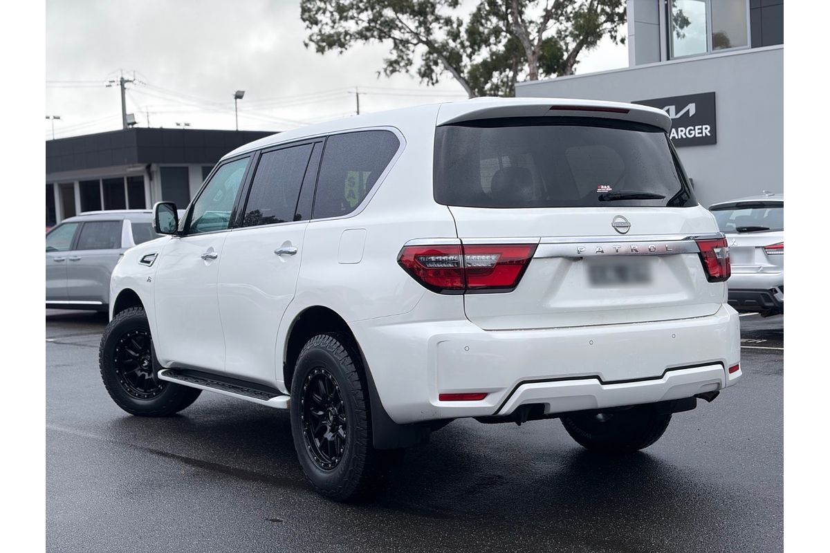2024 Nissan Patrol Ti Y62