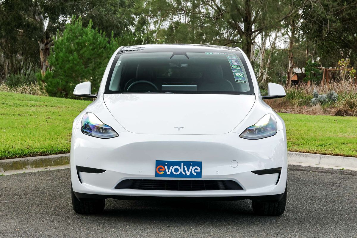 2023 Tesla Model Y Rear-Wheel Drive