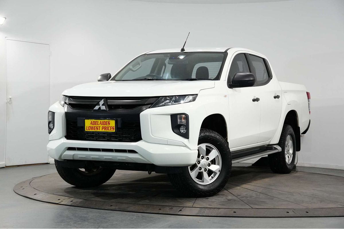 2021 Mitsubishi Triton GLX+ MR 4X4
