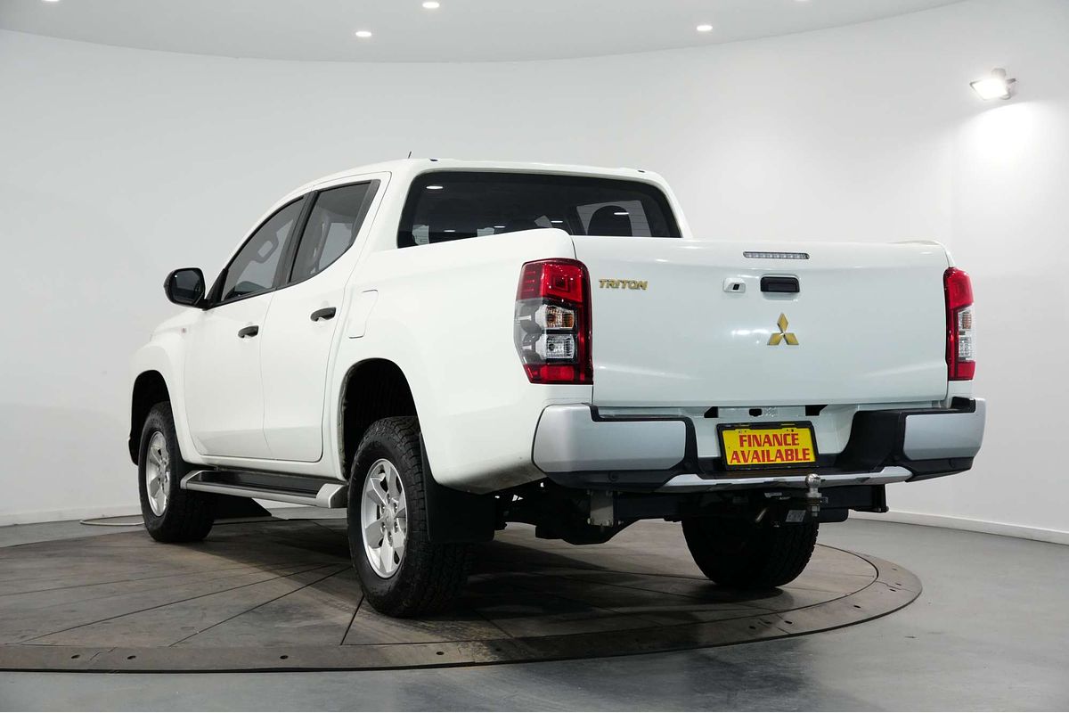 2021 Mitsubishi Triton GLX+ MR 4X4