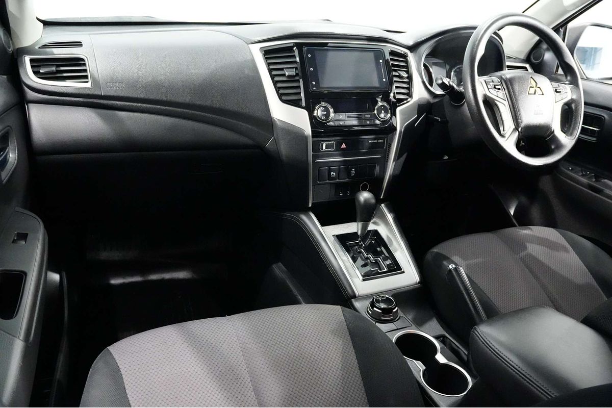 2021 Mitsubishi Triton GLX+ MR 4X4