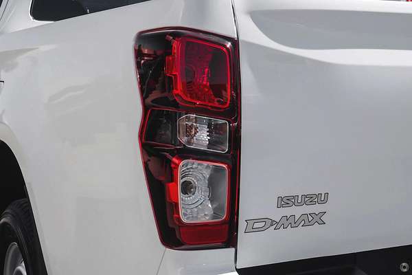 2026 Isuzu D-MAX SX High Ride Rear Wheel Drive thumb-8