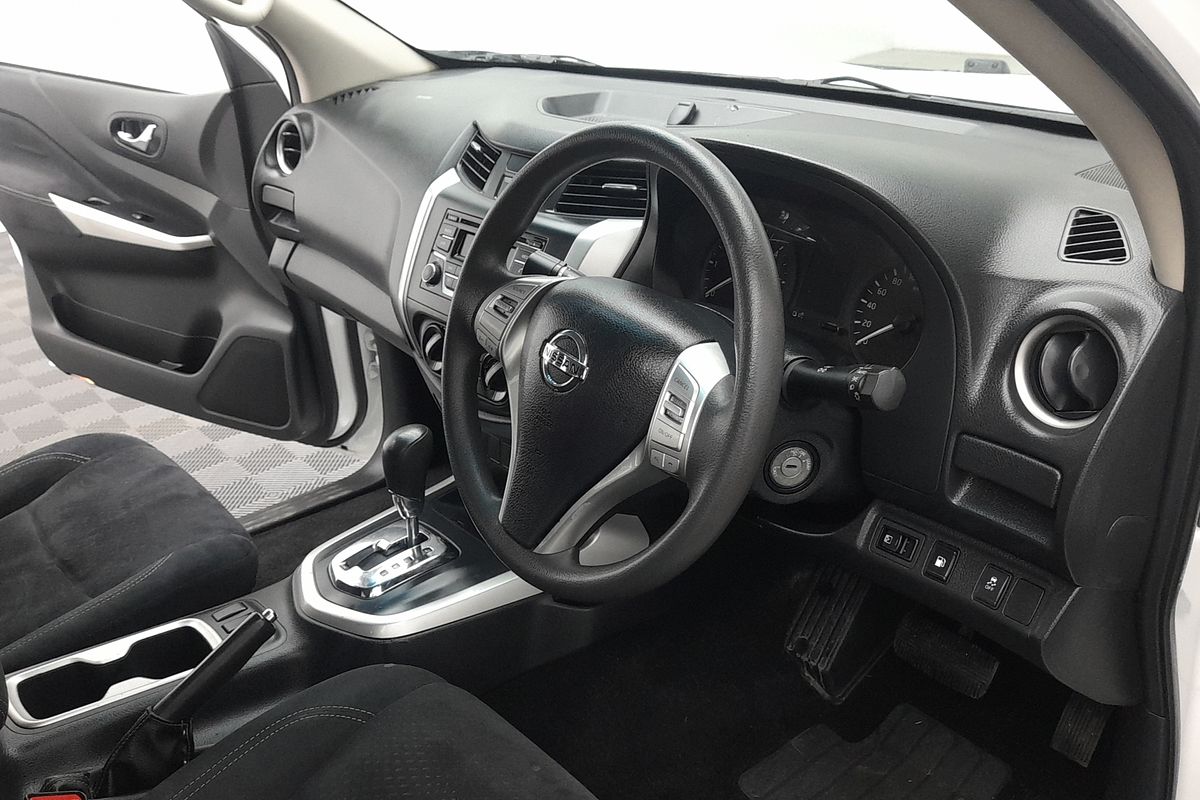 2015 Nissan Navara RX D23 4X4