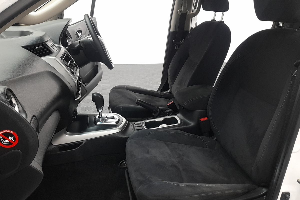 2015 Nissan Navara RX D23 4X4