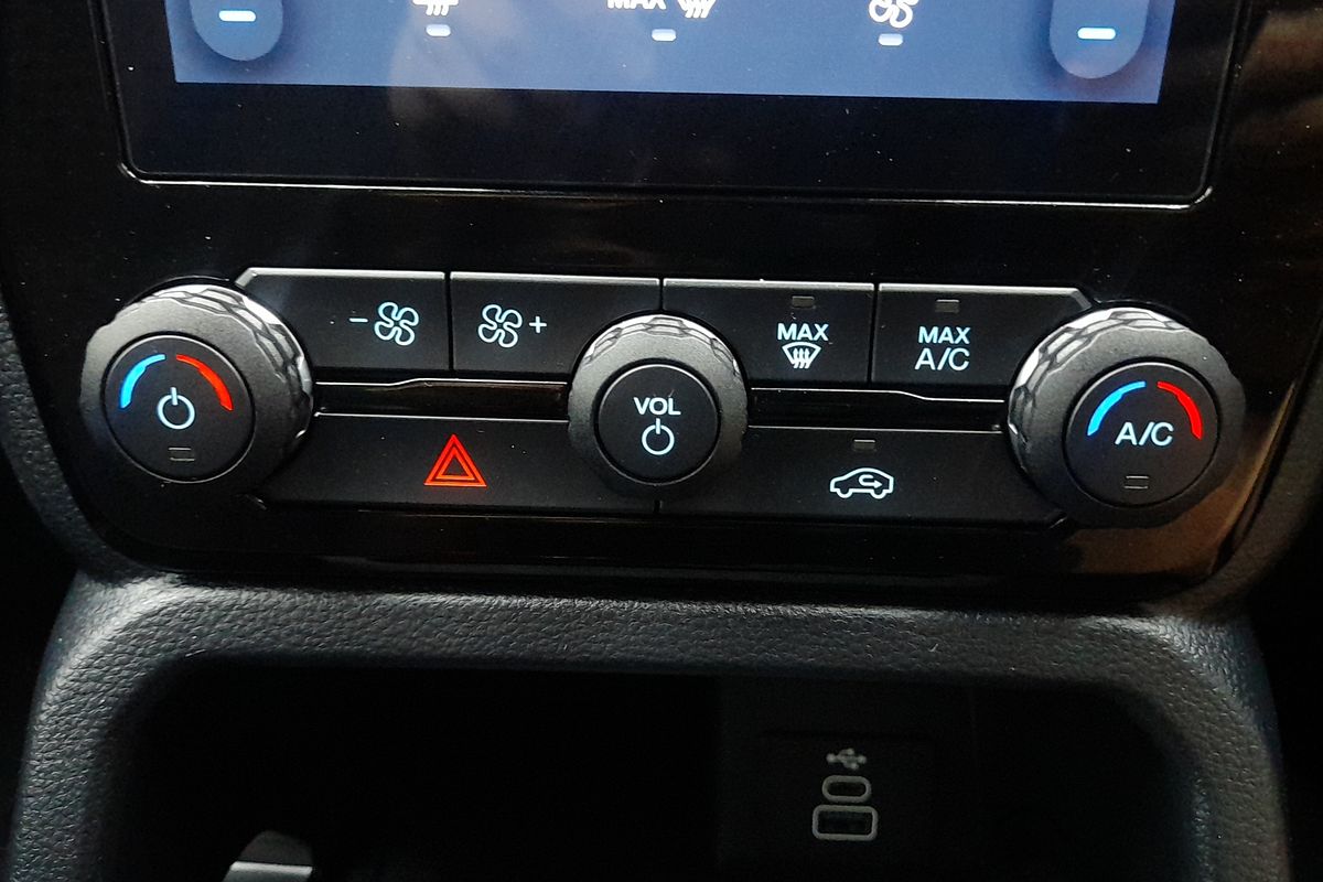 2025 Ford Ranger XLT 4X4 2.0L