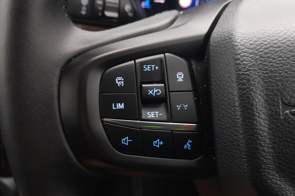 2025 Ford Ranger XLT 4X4 2.0L