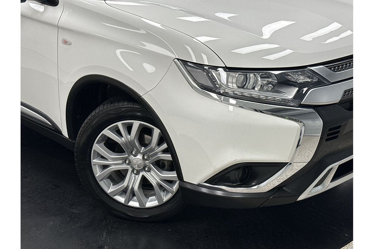 2021 Mitsubishi Outlander ES ZL