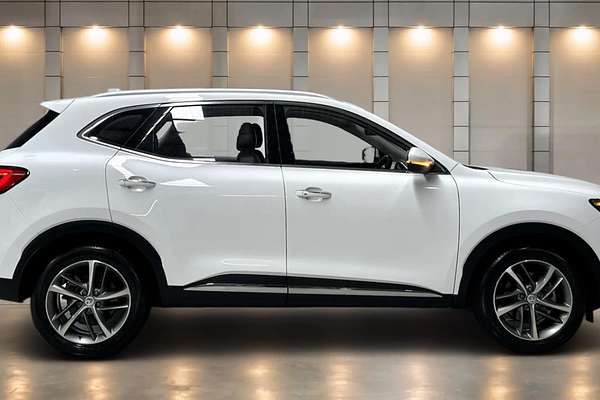 2023 MG HS Excite SAS23