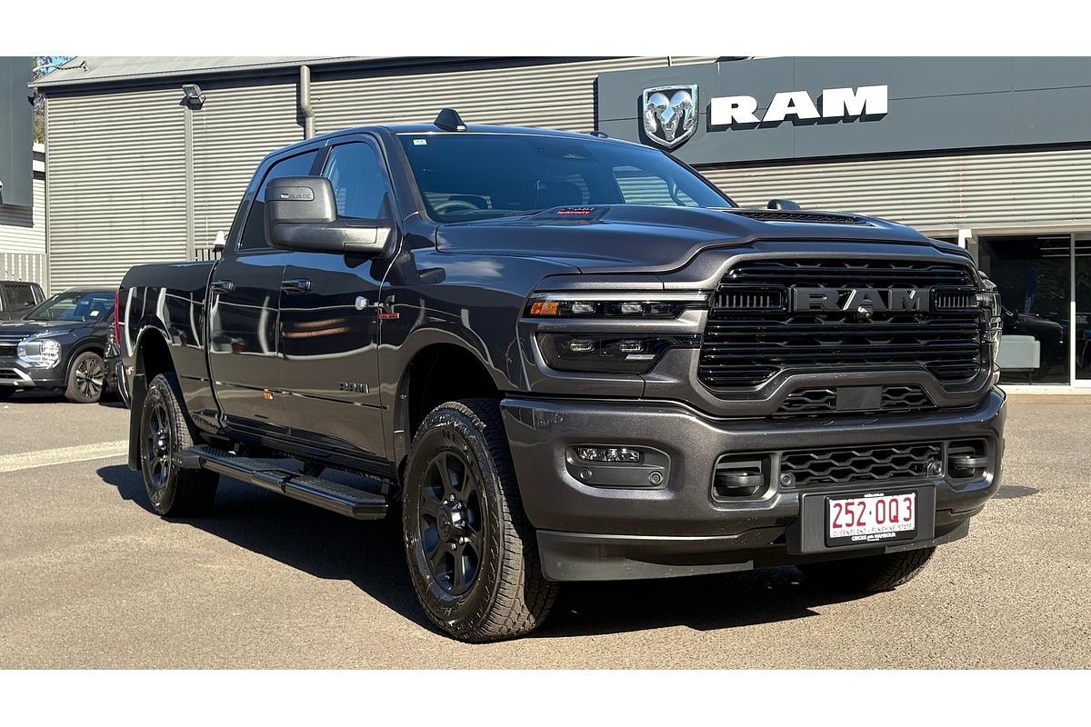 2026 RAM 3500 Laramie D2 4X4