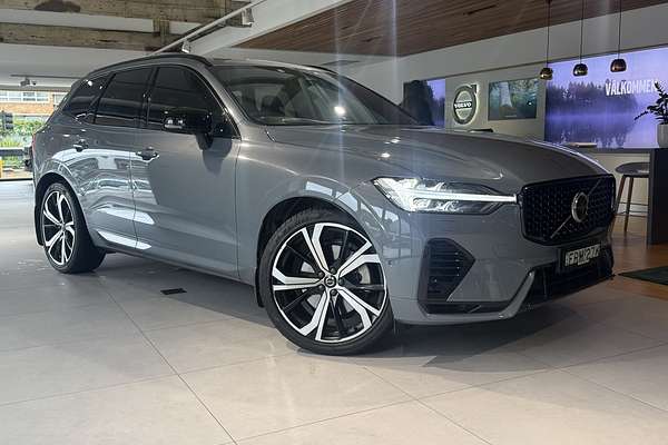 2022 Volvo XC60 Recharge Plug-In Hybrid