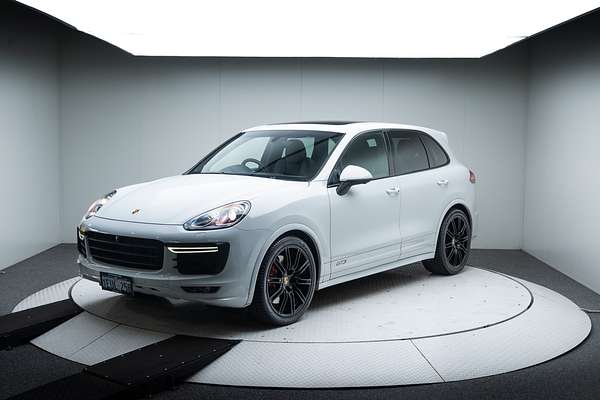 2016 Porsche Cayenne GTS 92A