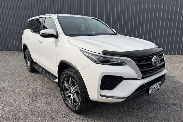 2022 Toyota Fortuner GX GUN156R
