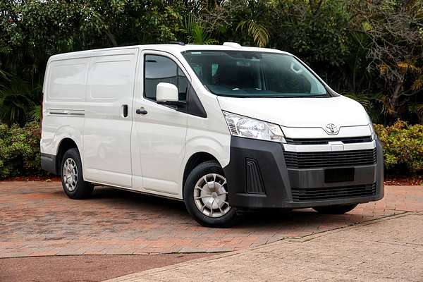 2022 Toyota Hiace GDH300R LWB