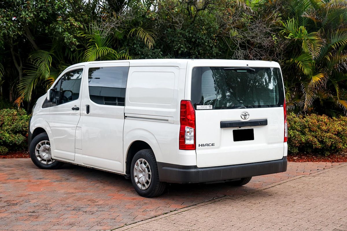 2022 Toyota Hiace GDH300R LWB