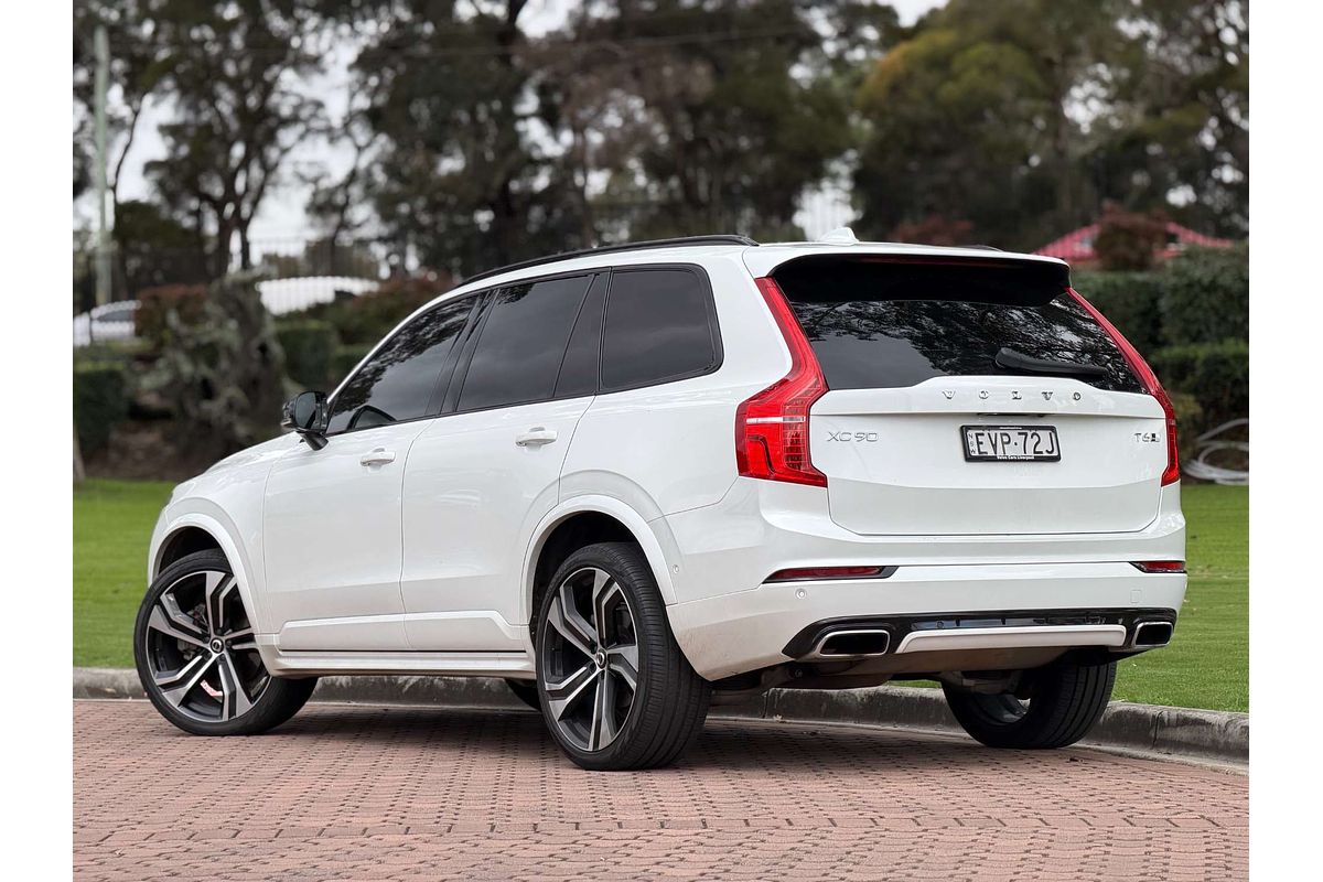 2020 Volvo XC90 T6 R-Design