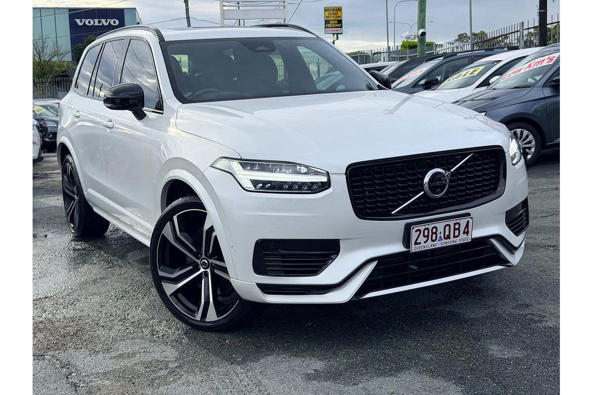 2023 Volvo XC90 Recharge Ultimate T8 Plug-In Hybrid