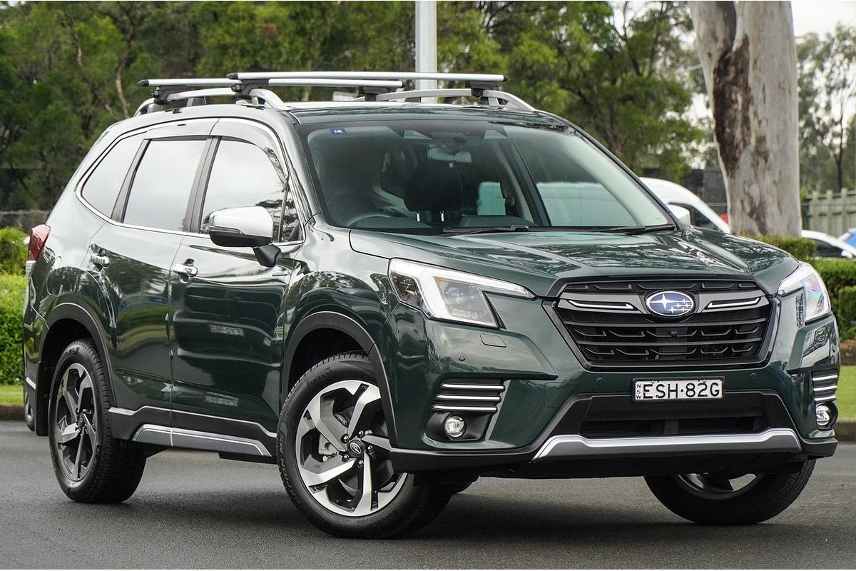 2022 Subaru Forester Hybrid S S5